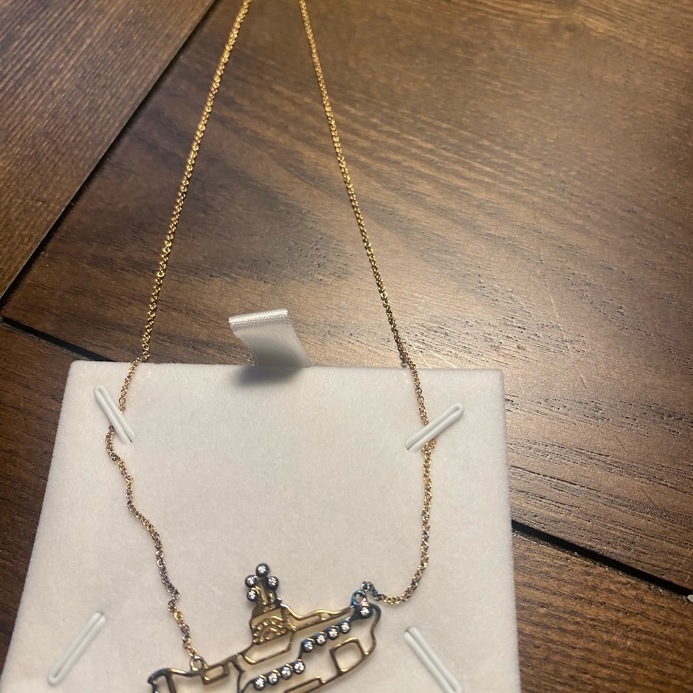Rare Persona Beatles Yellow Submarine Necklace. Beatl… Gem